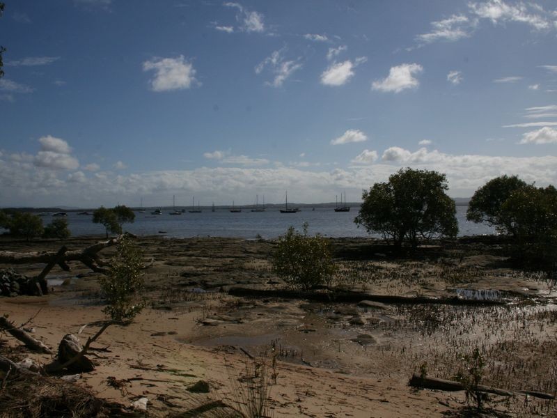 63 Coondooroopa Drive, Macleay Island QLD 4184