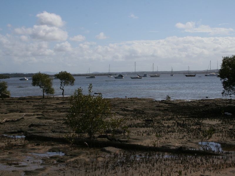 63 Coondooroopa Drive, Macleay Island QLD 4184