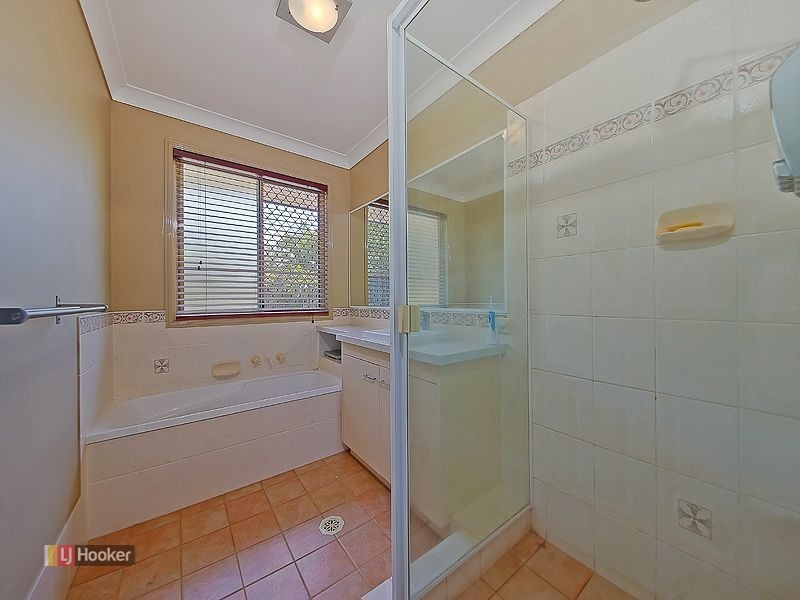 90 Starkey Street, Wellington Point QLD 4160