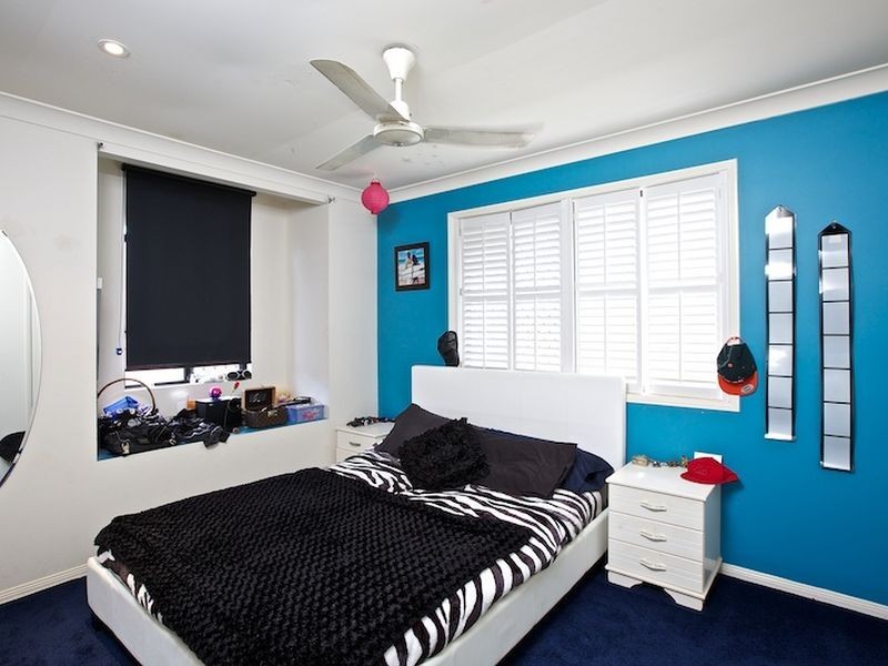 10 Roger Court, Redland Bay QLD 4165