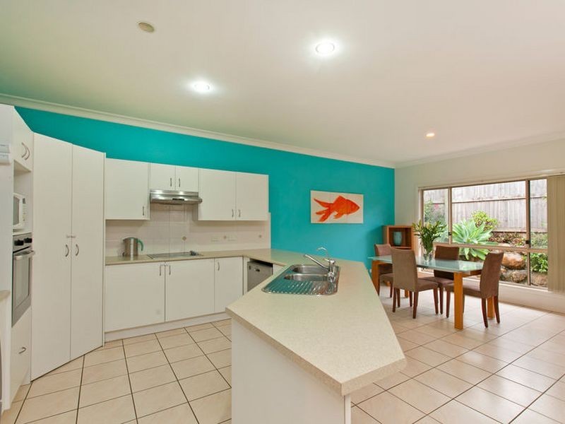 18 Adam Street, Cleveland QLD 4163