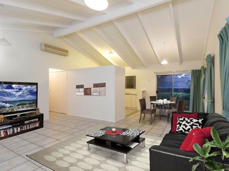 8 Amethyst Street, Alexandra Hills QLD 4161