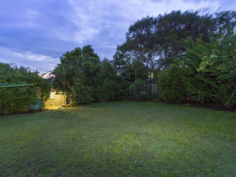 8 Amethyst Street, Alexandra Hills QLD 4161