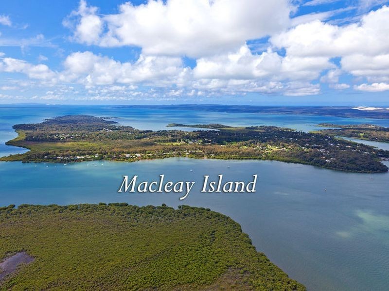66 High Central Road, Macleay Island QLD 4184
