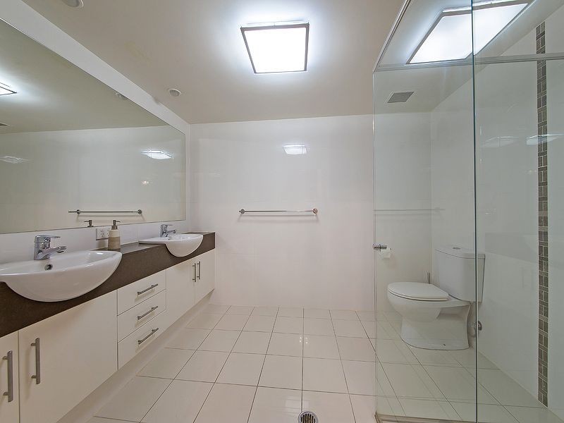 4/135 Shore Street West, Cleveland QLD 4163