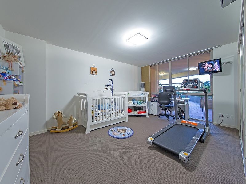 4/135 Shore Street West, Cleveland QLD 4163