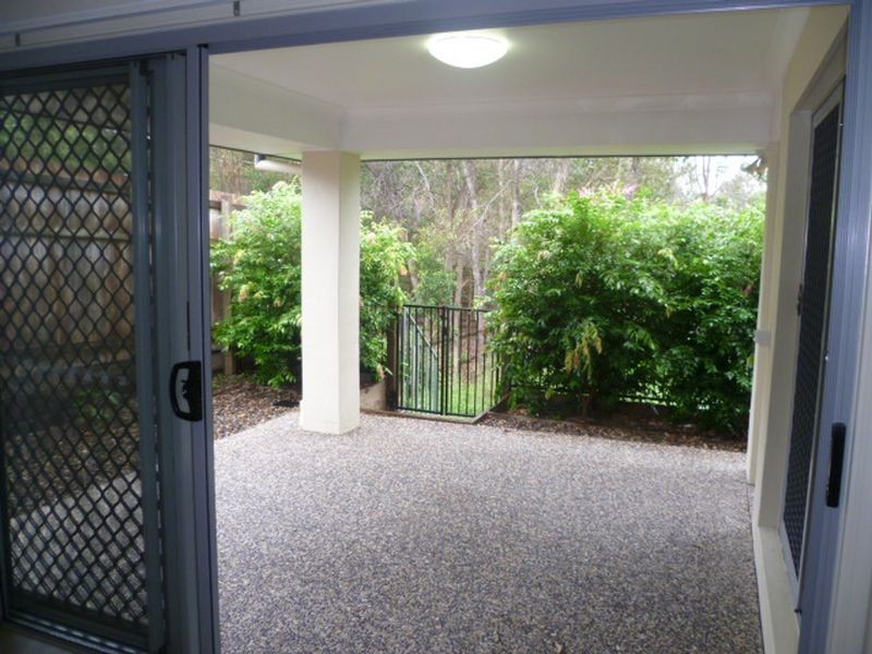 23 Worchester Cres, Wakerley QLD 4154