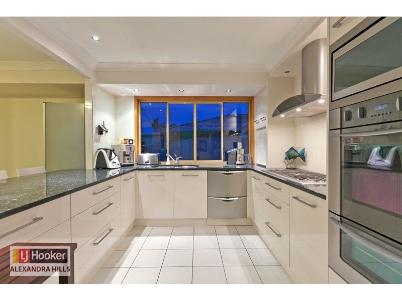 1 Keel Street, Birkdale QLD 4159