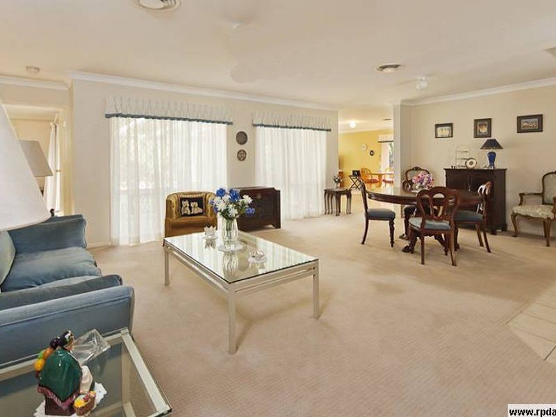 38 Marjorie Buckler Avenue, Redland Bay QLD 4165