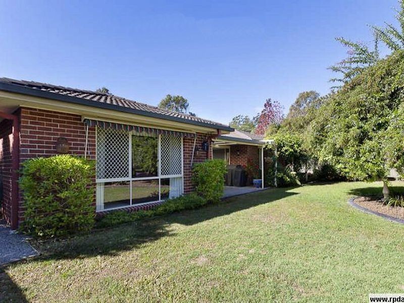 38 Marjorie Buckler Avenue, Redland Bay QLD 4165