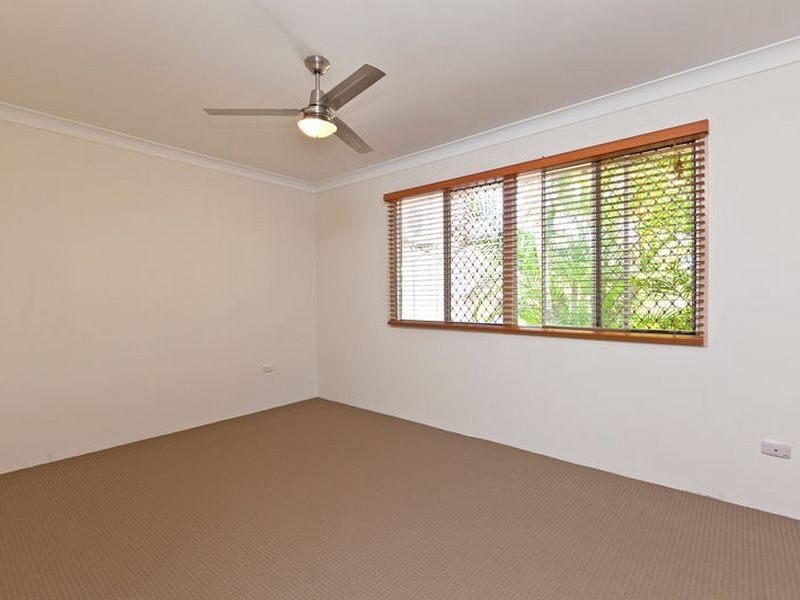 2/1 Yarrow Court, Cleveland QLD 4163