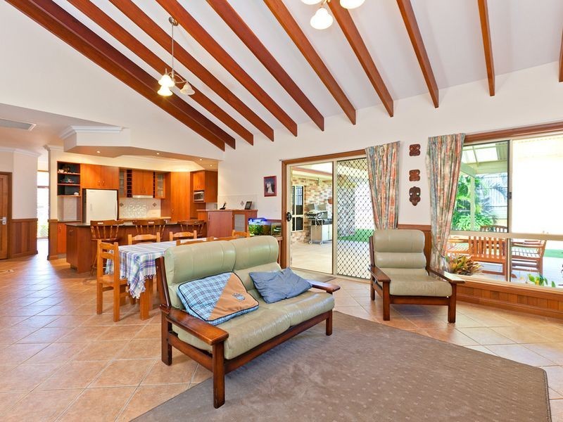 5 Twinspur Court, Victoria Point QLD 4165