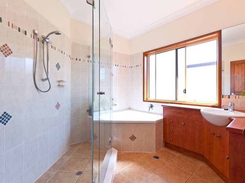 5 Twinspur Court, Victoria Point QLD 4165