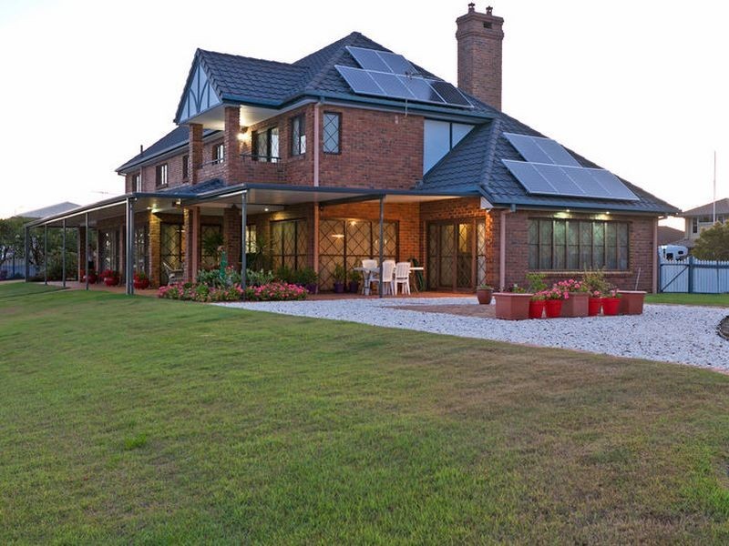 22 Voyagers Court, Cleveland QLD 4163