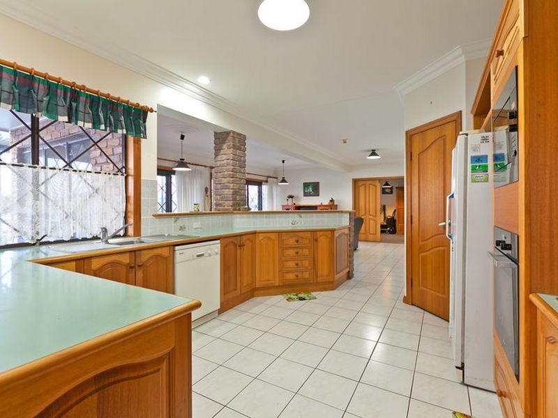 22 Voyagers Court, Cleveland QLD 4163