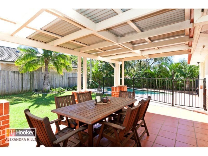 23 Chesterfield Crescent, Wellington Point QLD 4160