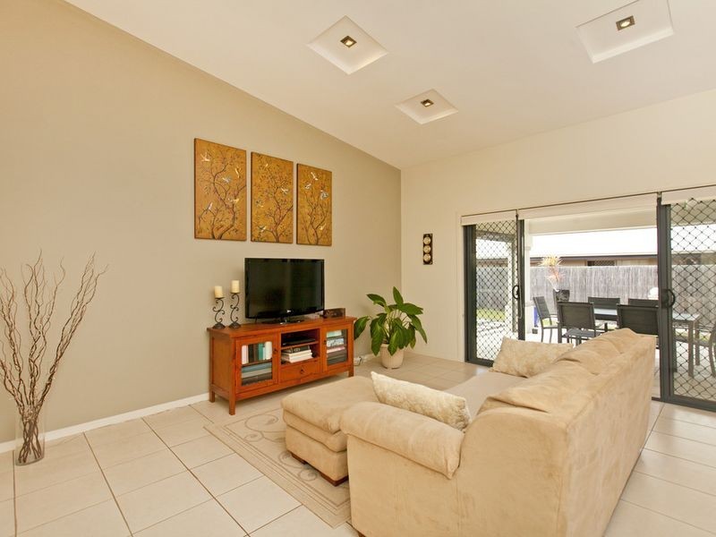 7 Calliandra Place, Thornlands QLD 4164