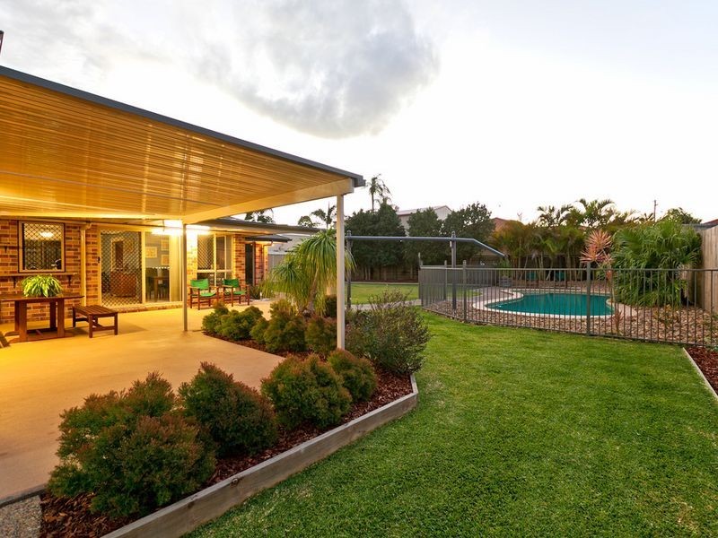 8 Trisha Close, Victoria Point QLD 4165