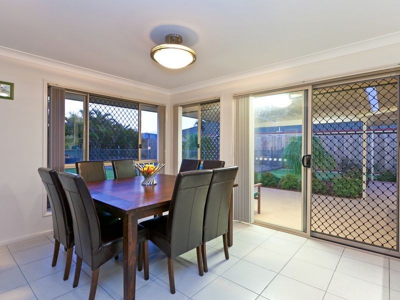 8 Trisha Close, Victoria Point QLD 4165