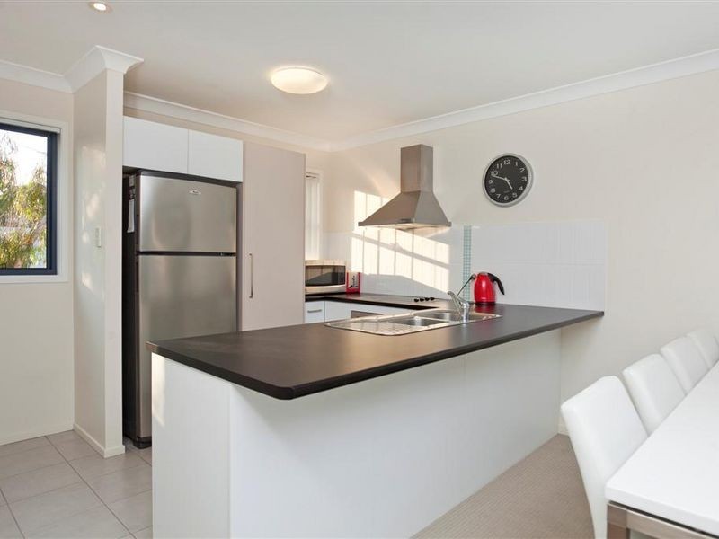 10/8 Bailey Road, Birkdale QLD 4159