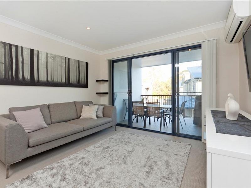 10/8 Bailey Road, Birkdale QLD 4159