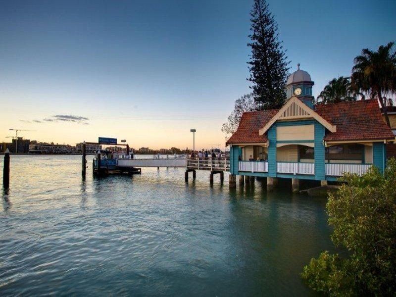 2/48 Addison Avenue, Bulimba QLD 4171