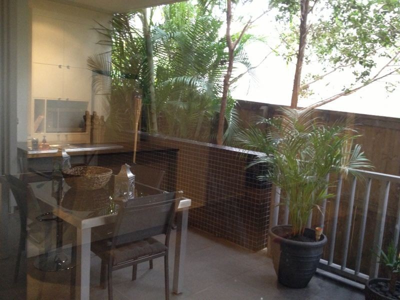 2/48 Addison Avenue, Bulimba QLD 4171