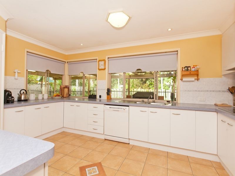 7 Grosvenor Court, Wellington Point QLD 4160