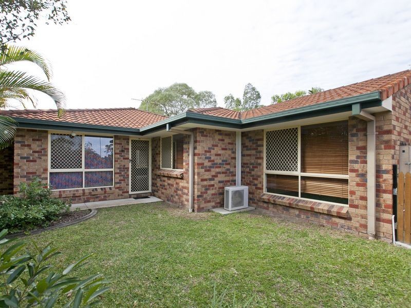 1 Harris Place, Seventeen Mile Rocks QLD 4073