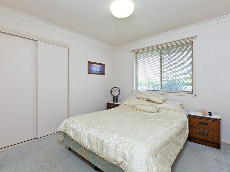 4 Romney Close, Birkdale QLD 4159