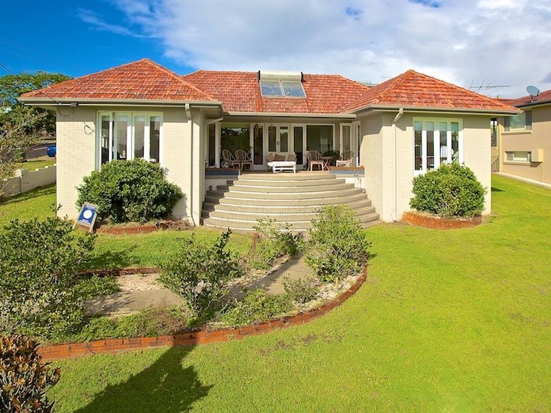 1 Dart Street, Redland Bay QLD 4165