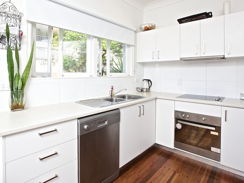 1 Dart Street, Redland Bay QLD 4165