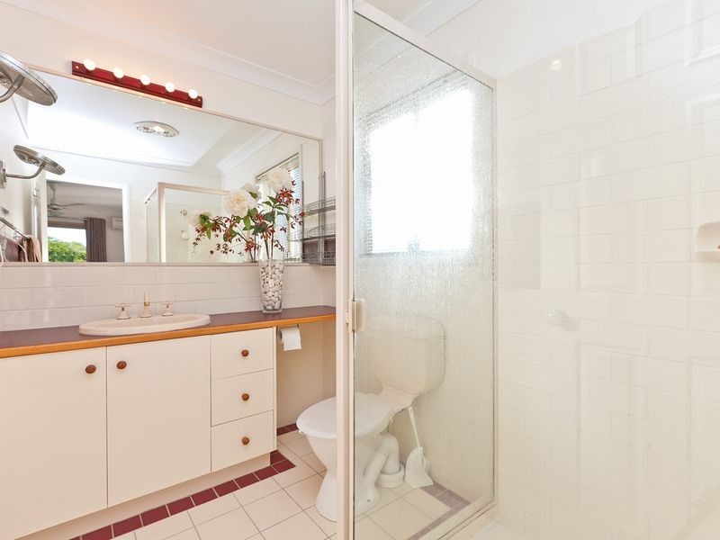 60 Wellesley Street, Wellington Point QLD 4160