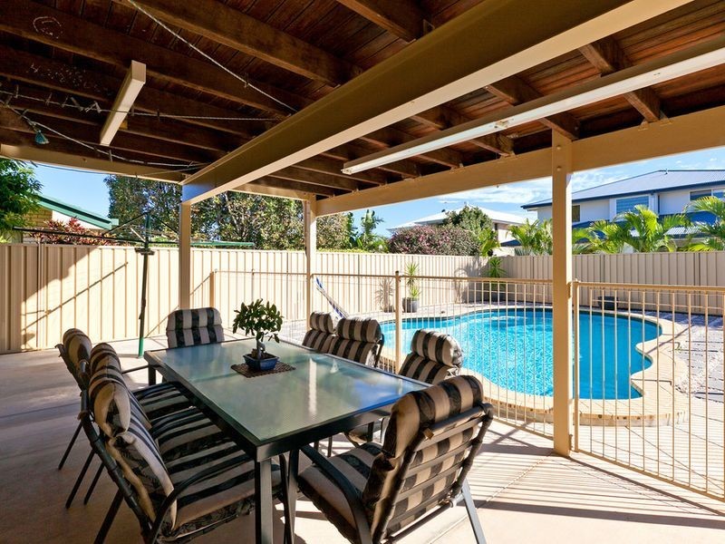 5 Christina Street, Wellington Point QLD 4160