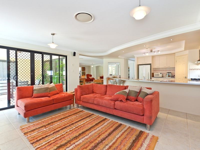 24 Trafalgar Vale Avenue, Wellington Point QLD 4160