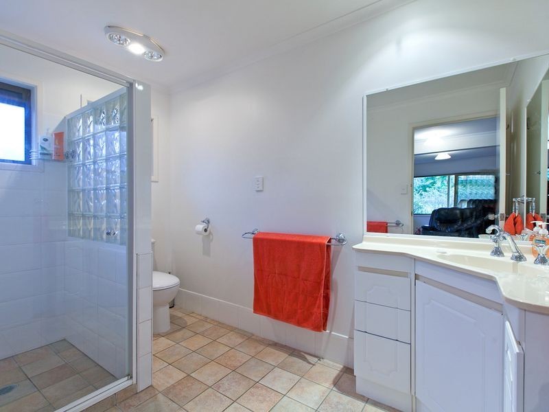 6 Laura Street, Cleveland QLD 4163