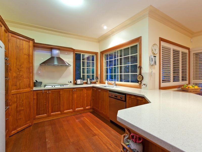 9 Tolson Tce, Ormiston QLD 4160