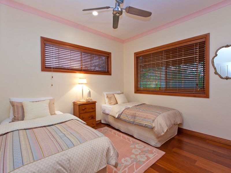 9 Tolson Tce, Ormiston QLD 4160
