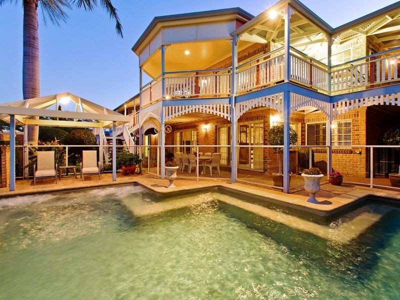 9 Tolson Tce, Ormiston QLD 4160
