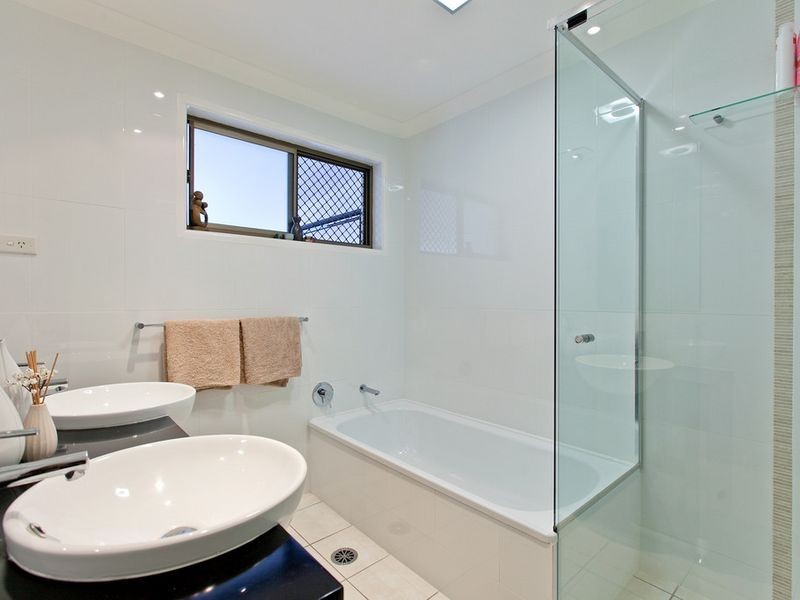 4 Brosnan Drive, Capalaba QLD 4157