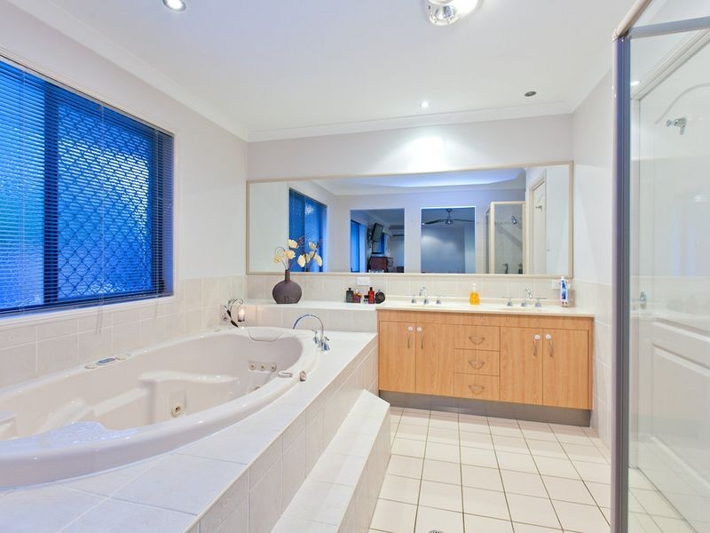 32 Morris Circuit, Thornlands QLD 4164
