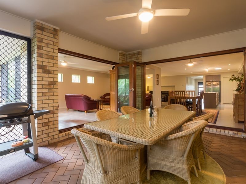 46 Penzance Drive, Redland Bay QLD 4165