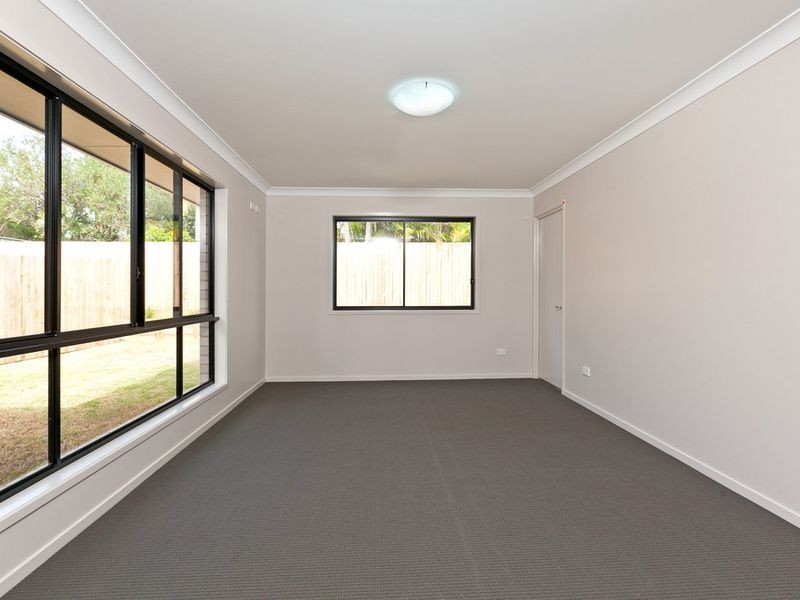 9 Pistachio Crt, Birkdale QLD 4159
