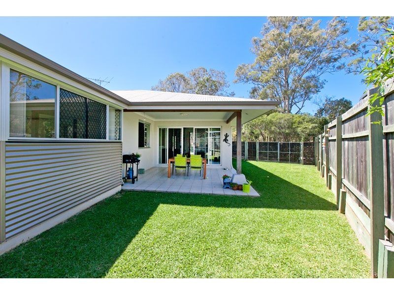 4 Whepstead Avenue, Wellington Point QLD 4160
