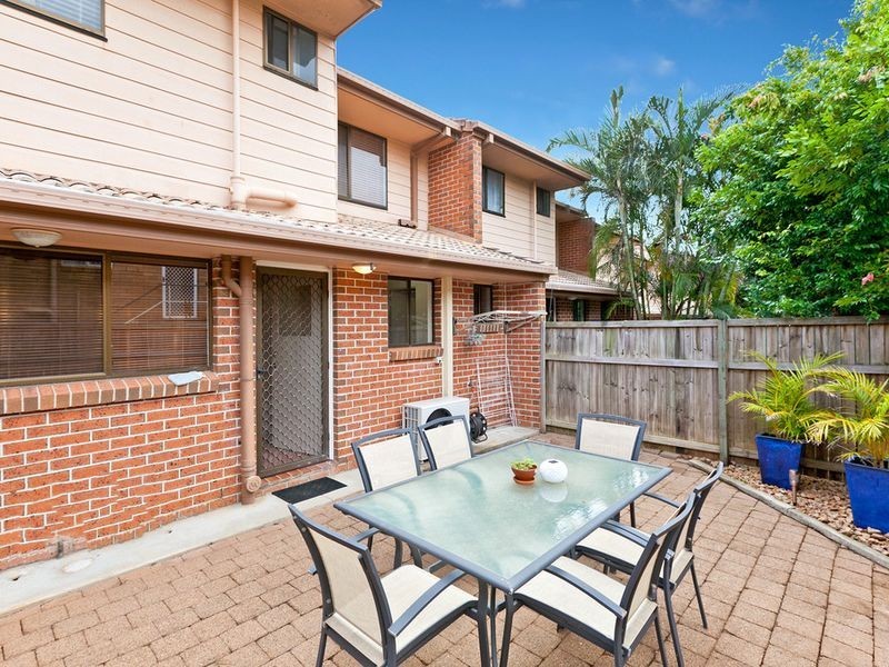 499 Main Road, Wellington Point QLD 4160