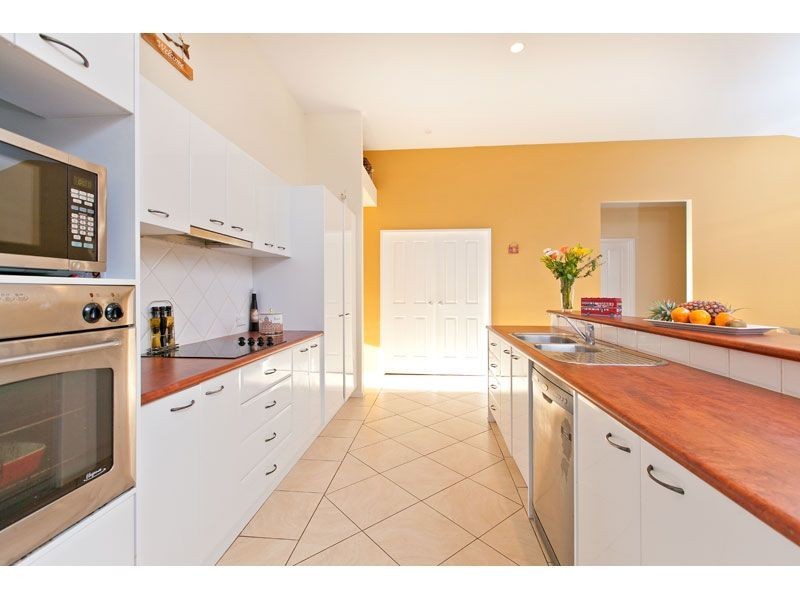 30 Morris Circuit, Thornlands QLD 4164