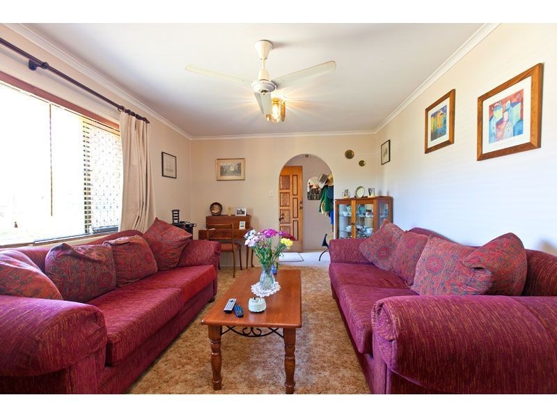 12 Moloii Cres, Birkdale QLD 4159