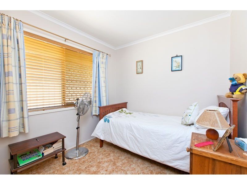 12 Moloii Cres, Birkdale QLD 4159