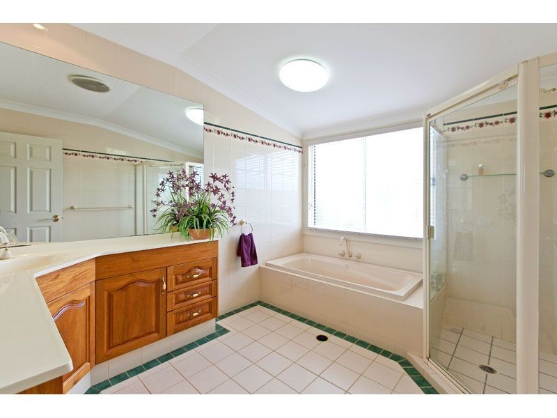 83-85 Creek Road, Birkdale QLD 4159