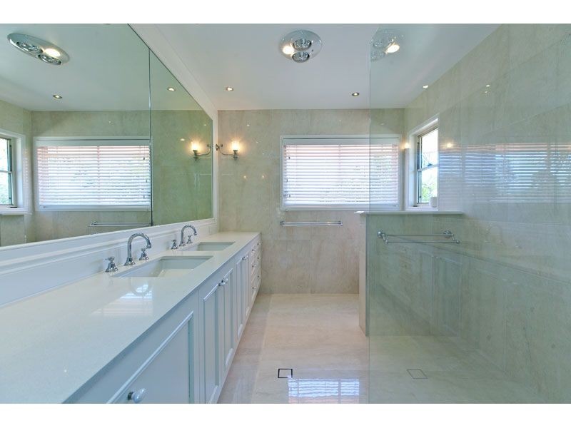 49 Mary Pleasant Drive, Birkdale QLD 4159